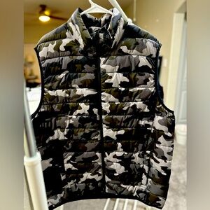 Puffer Vest Mens XL